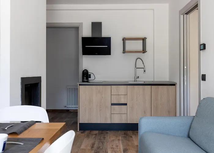 Lovely In Passo Del Cerreto Vakantiehuis